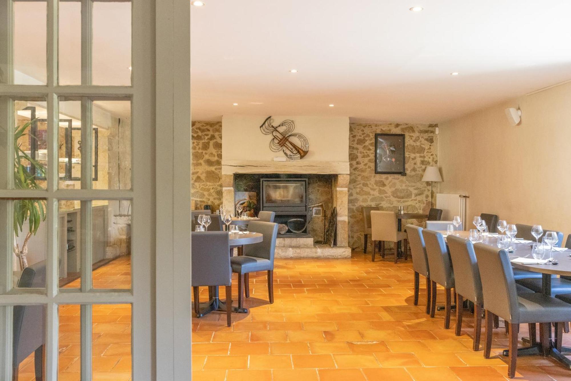 Maignaut Logis Hotel La Ferme De Flaran מראה חיצוני תמונה