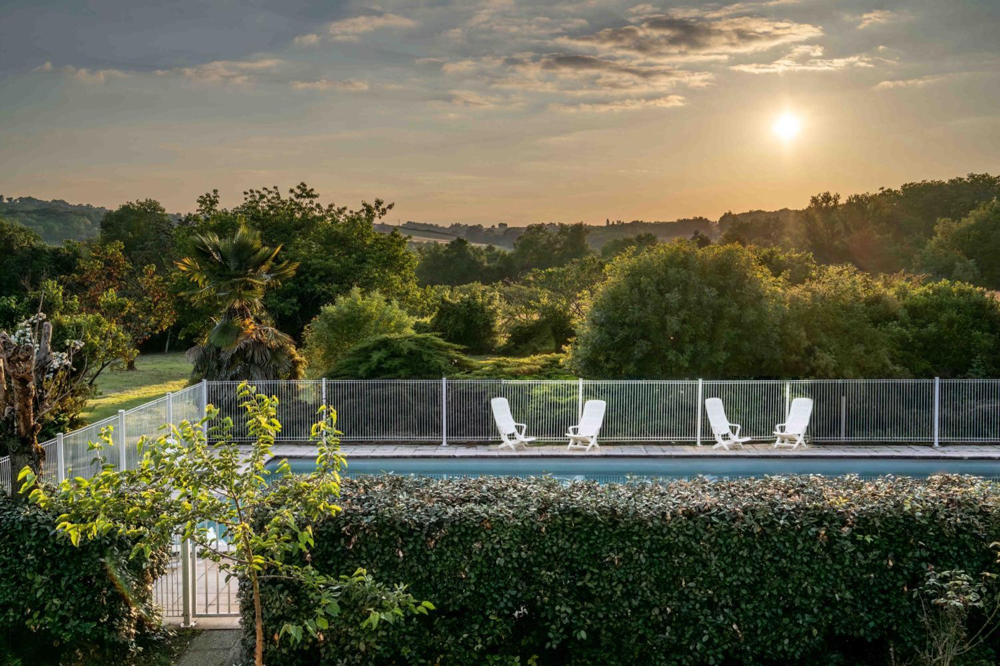 Maignaut Logis Hotel La Ferme De Flaran מראה חיצוני תמונה