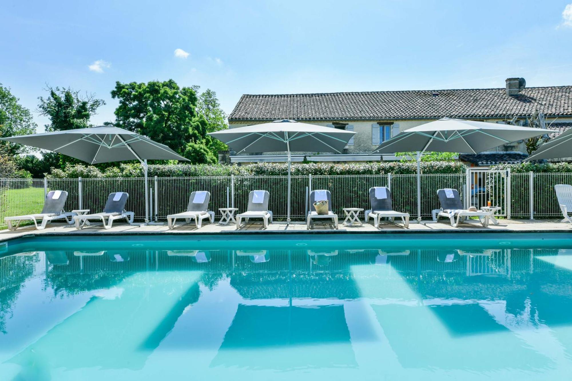 Maignaut Logis Hotel La Ferme De Flaran מראה חיצוני תמונה